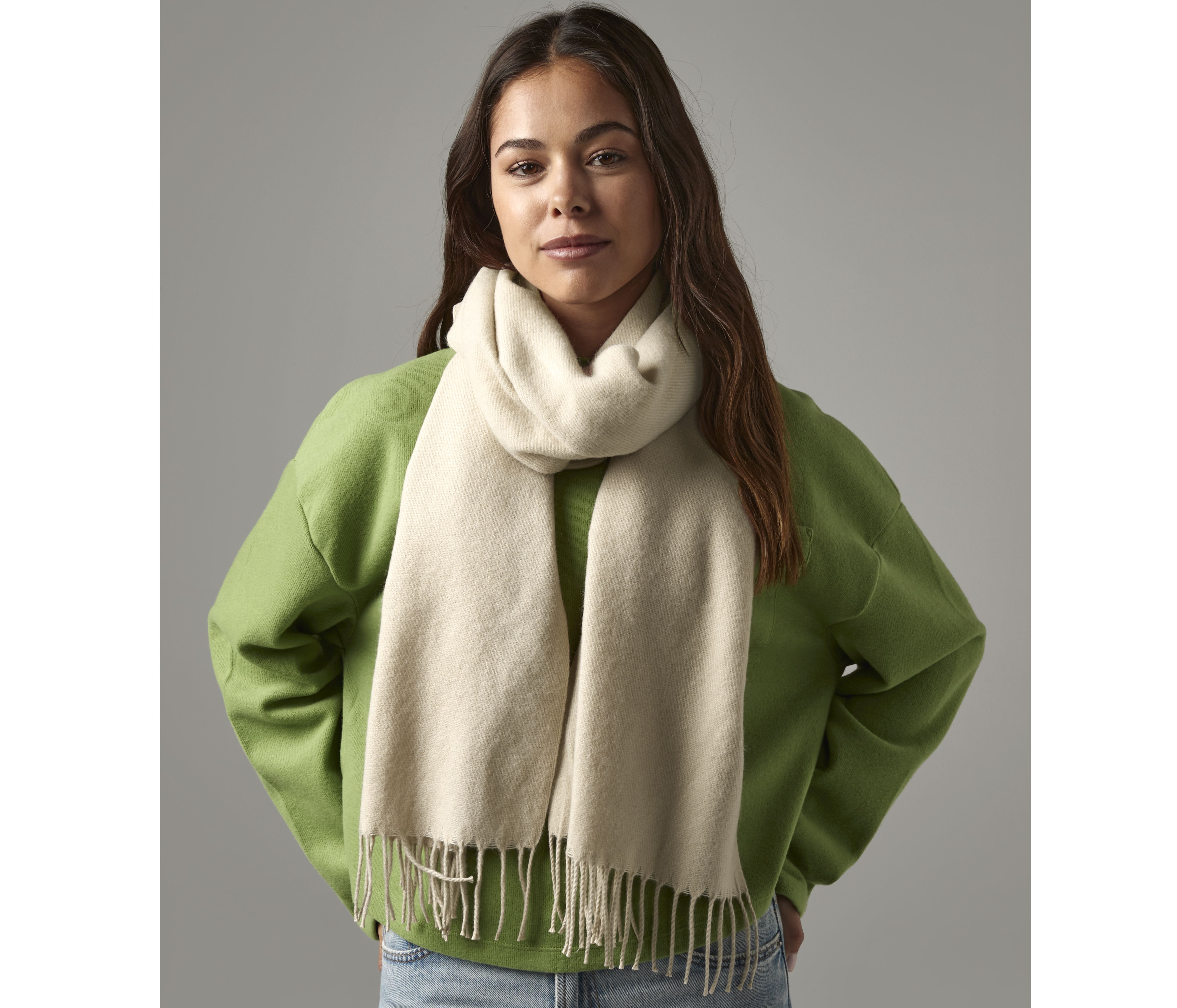 CLASSIC WOVEN SCARF