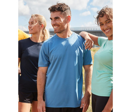 RECYCLED PERFORMANCE T-SHIRT