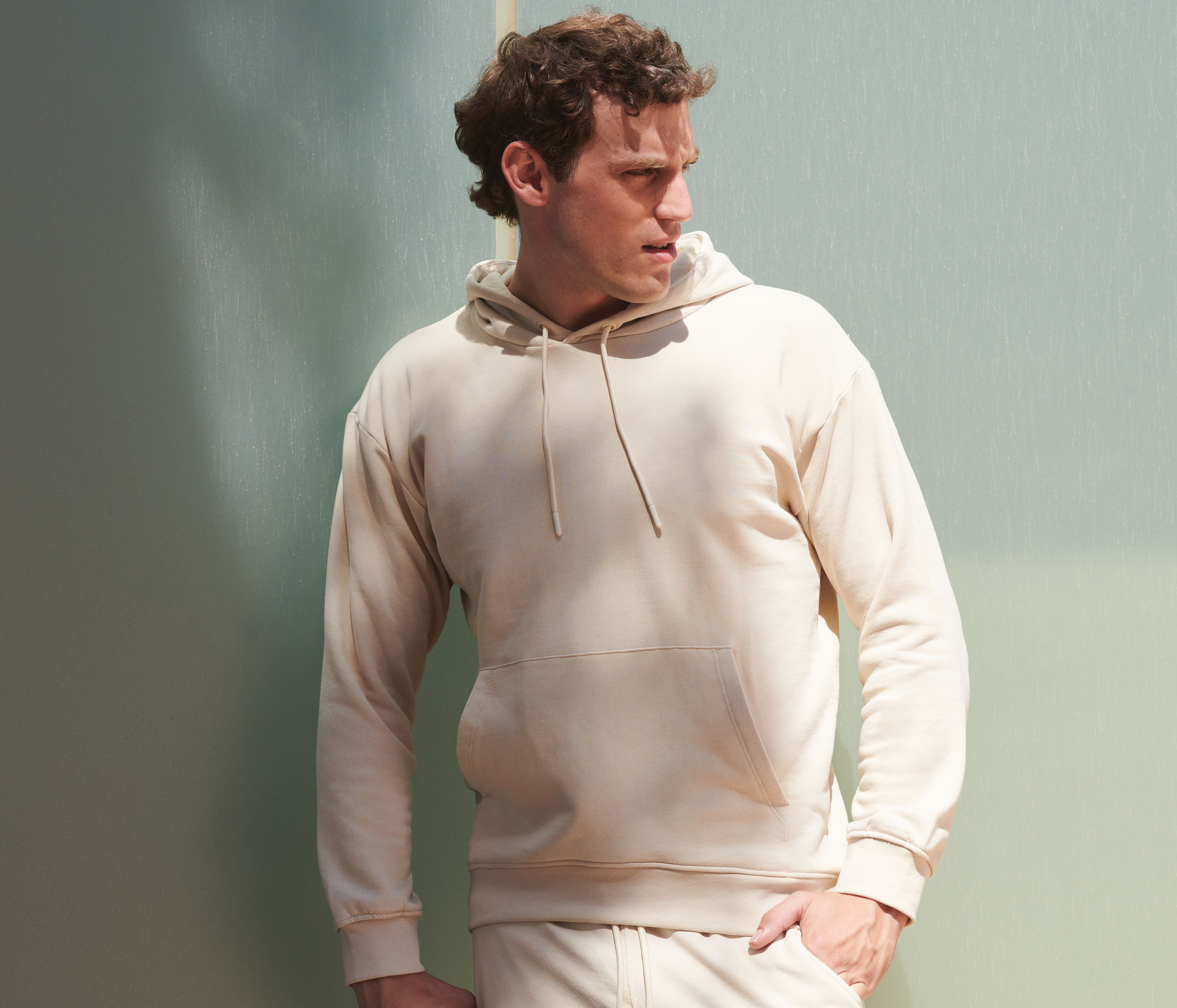 UNISEX SUSTAINABLE FASHION HOODY