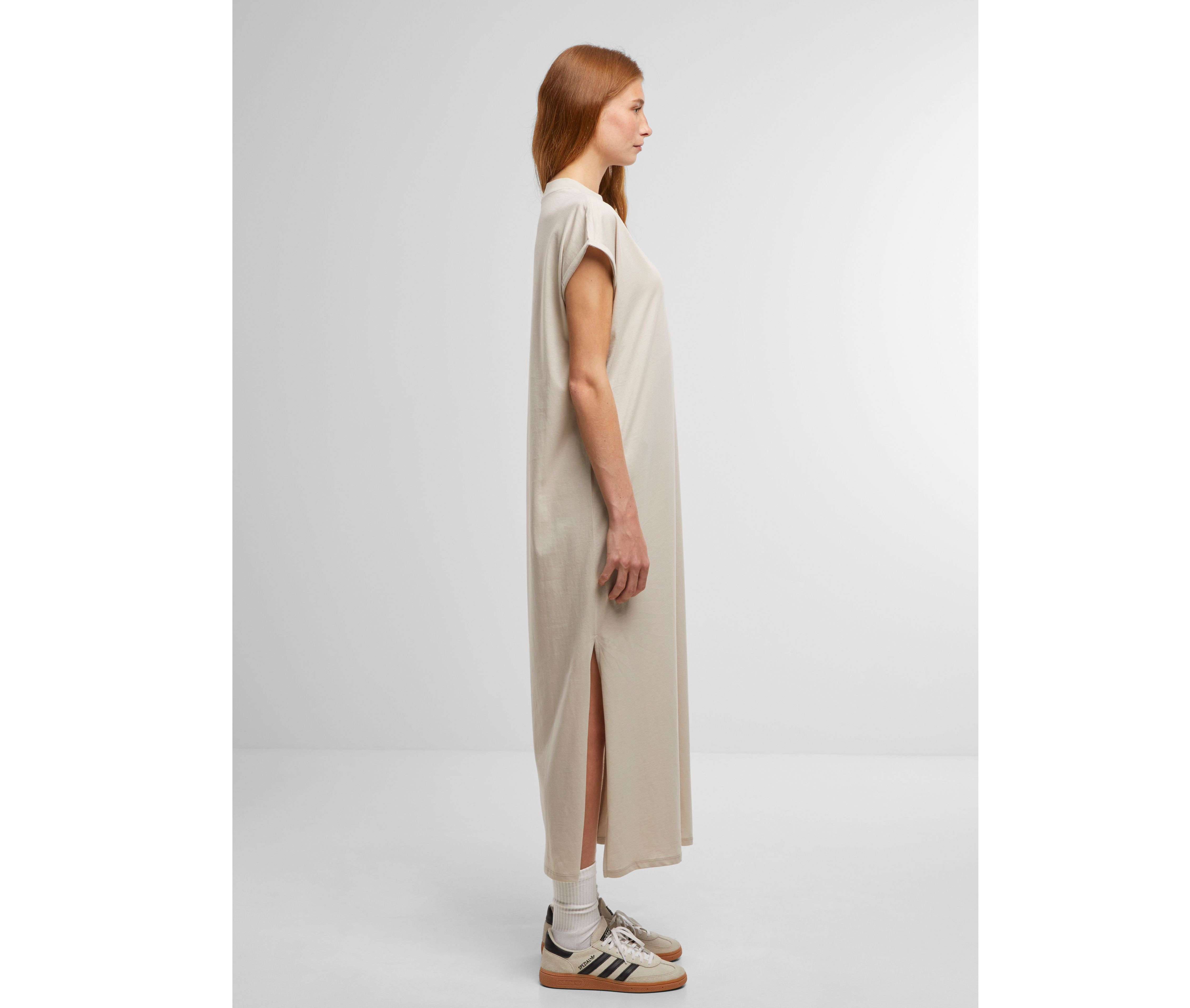 LADIES LONG EXTENDED SHOULDER DRESS