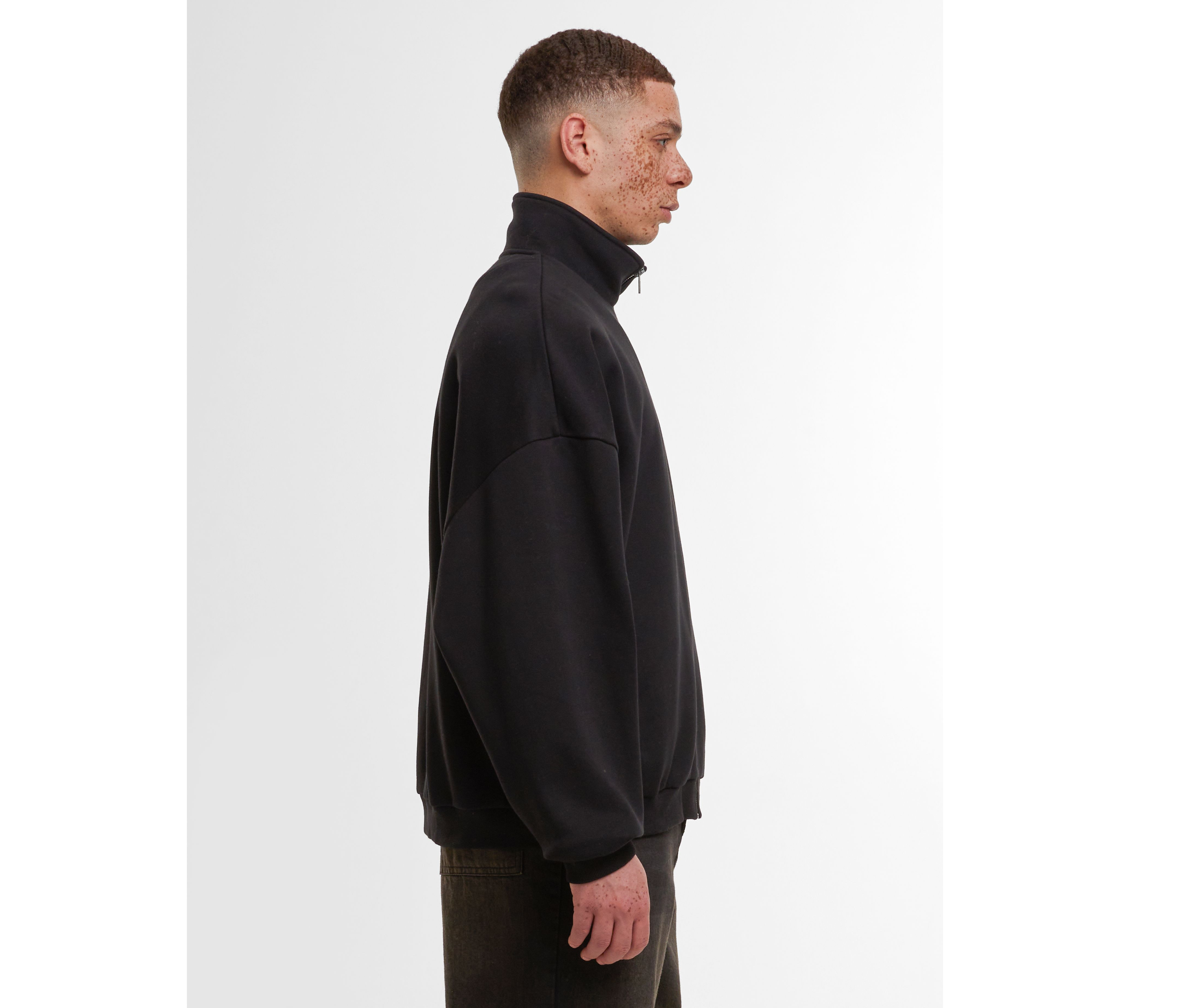 OVERSIZED ZIP JACKET