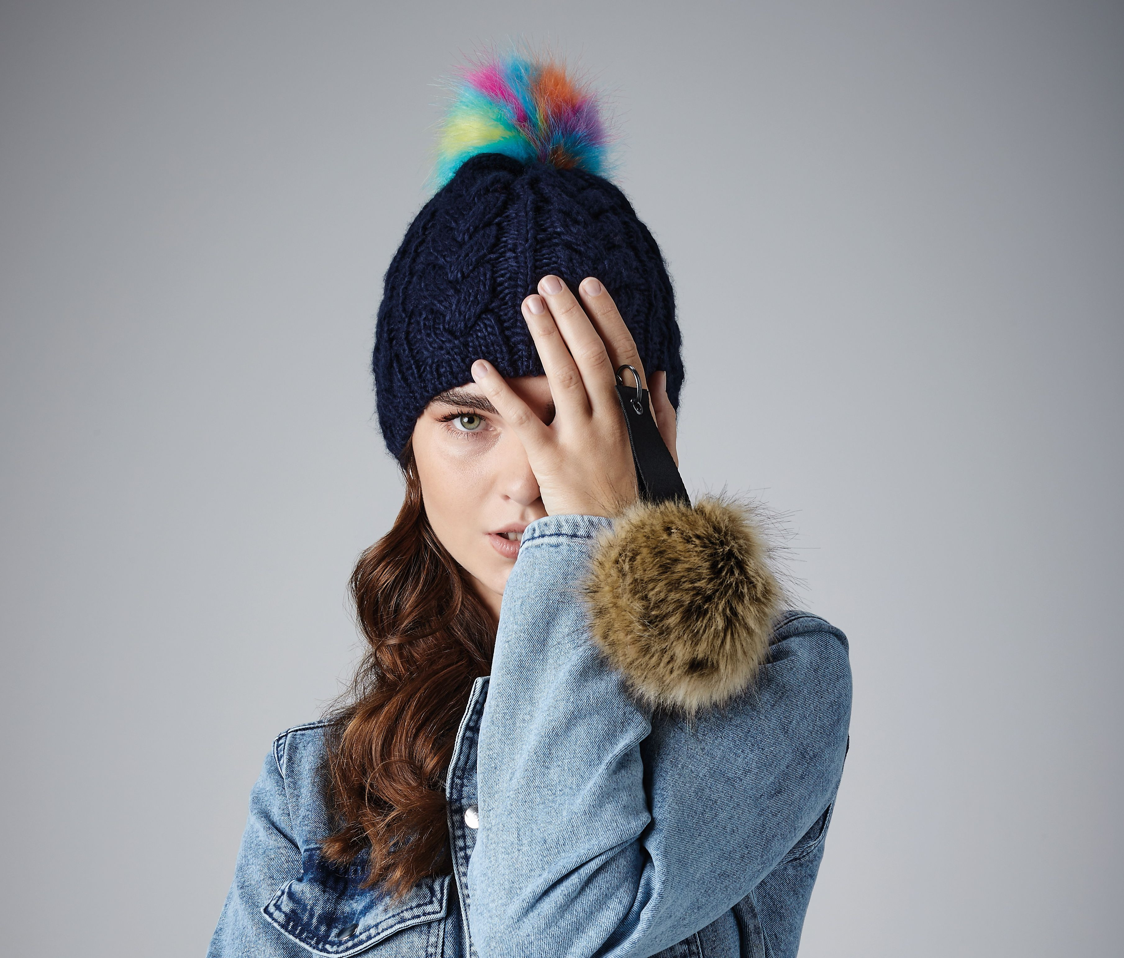 FAUX FUR POP POM KEY RING