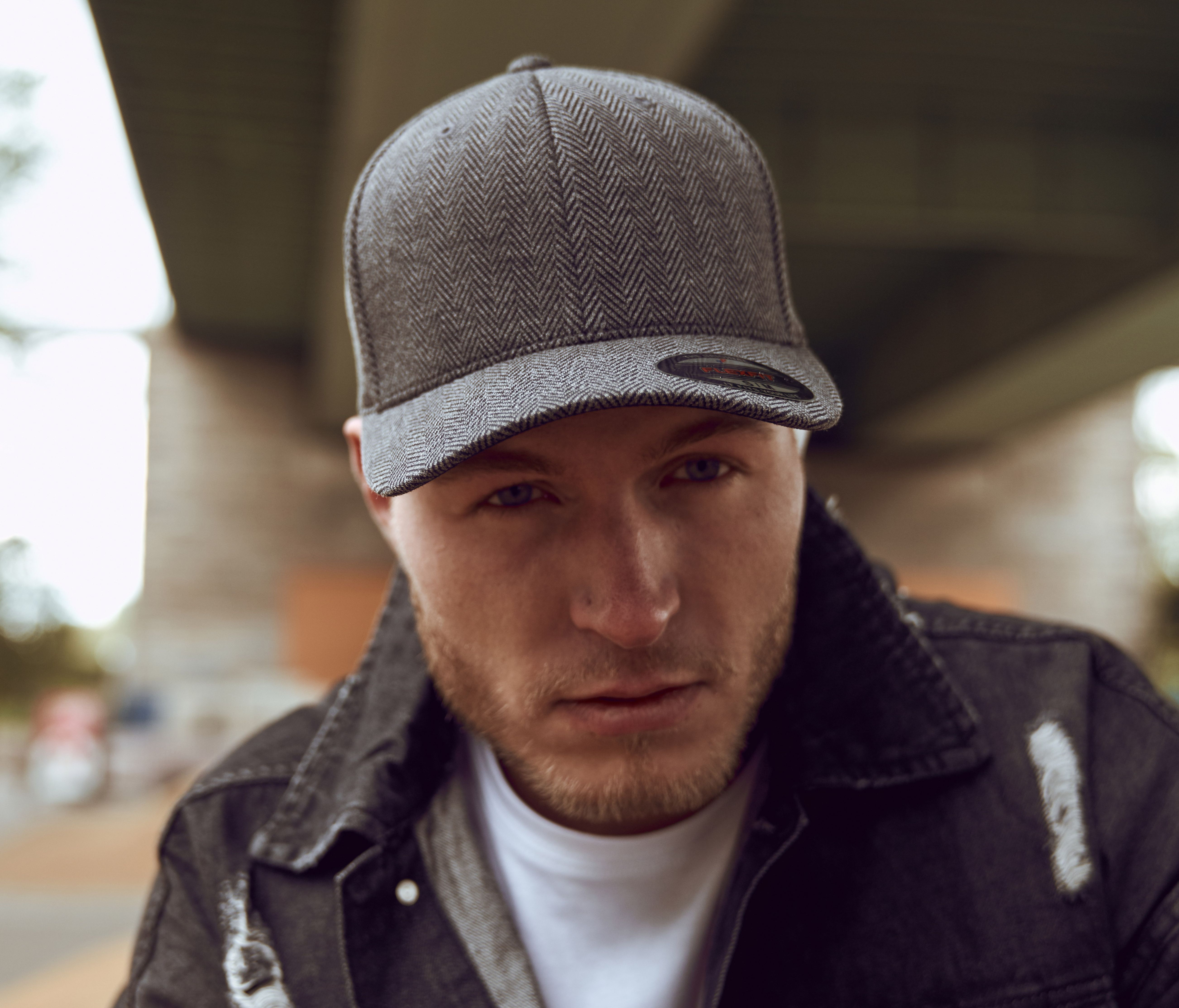 HERRINGBONE MELANGE FLEXFIT CAP