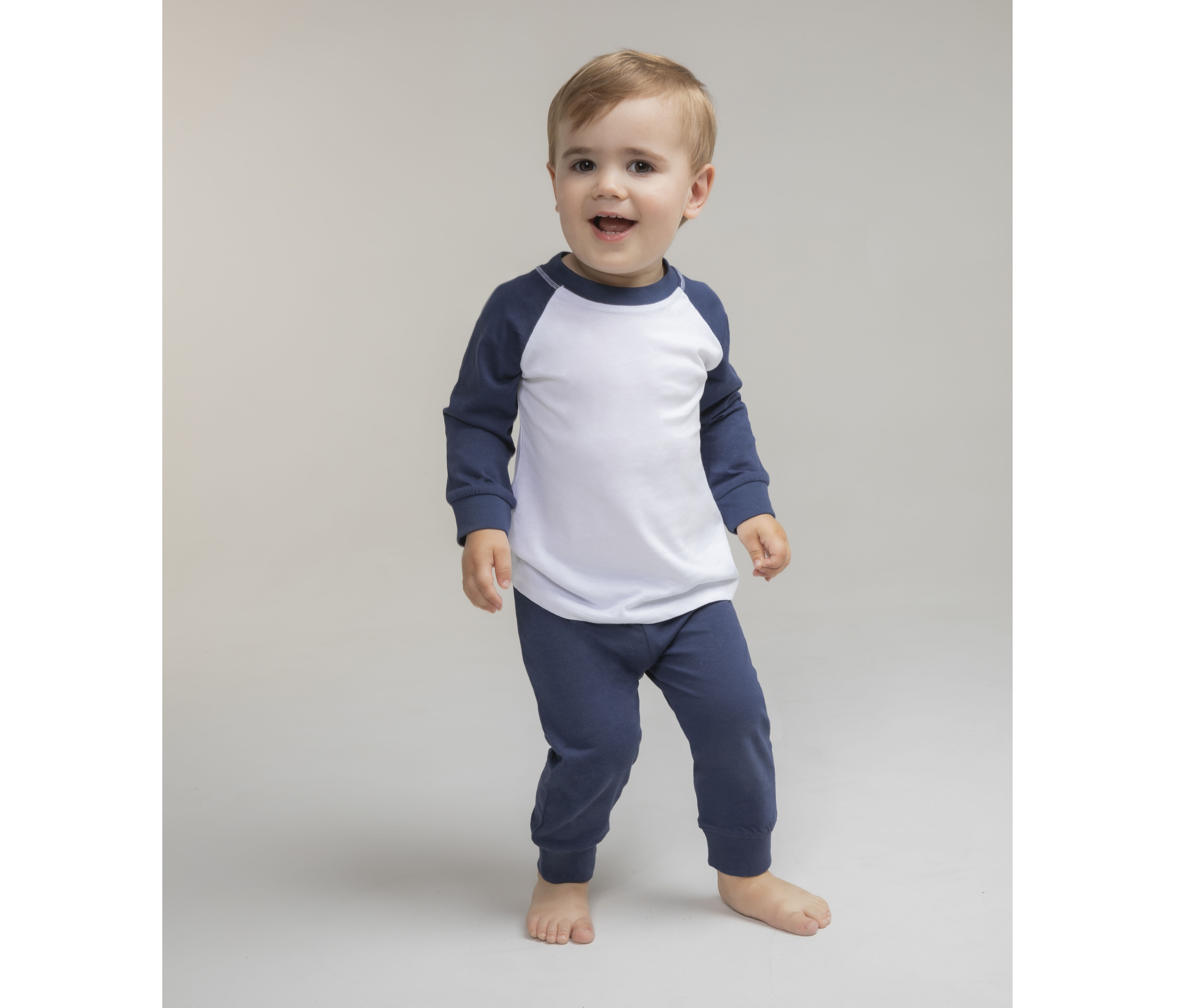 CHILDREN'S PYJAMAS