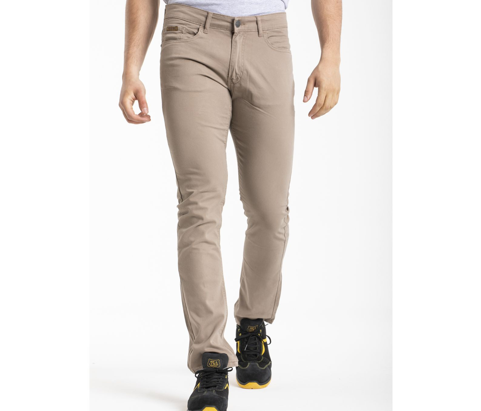 MEN'S FITTED JEANS
