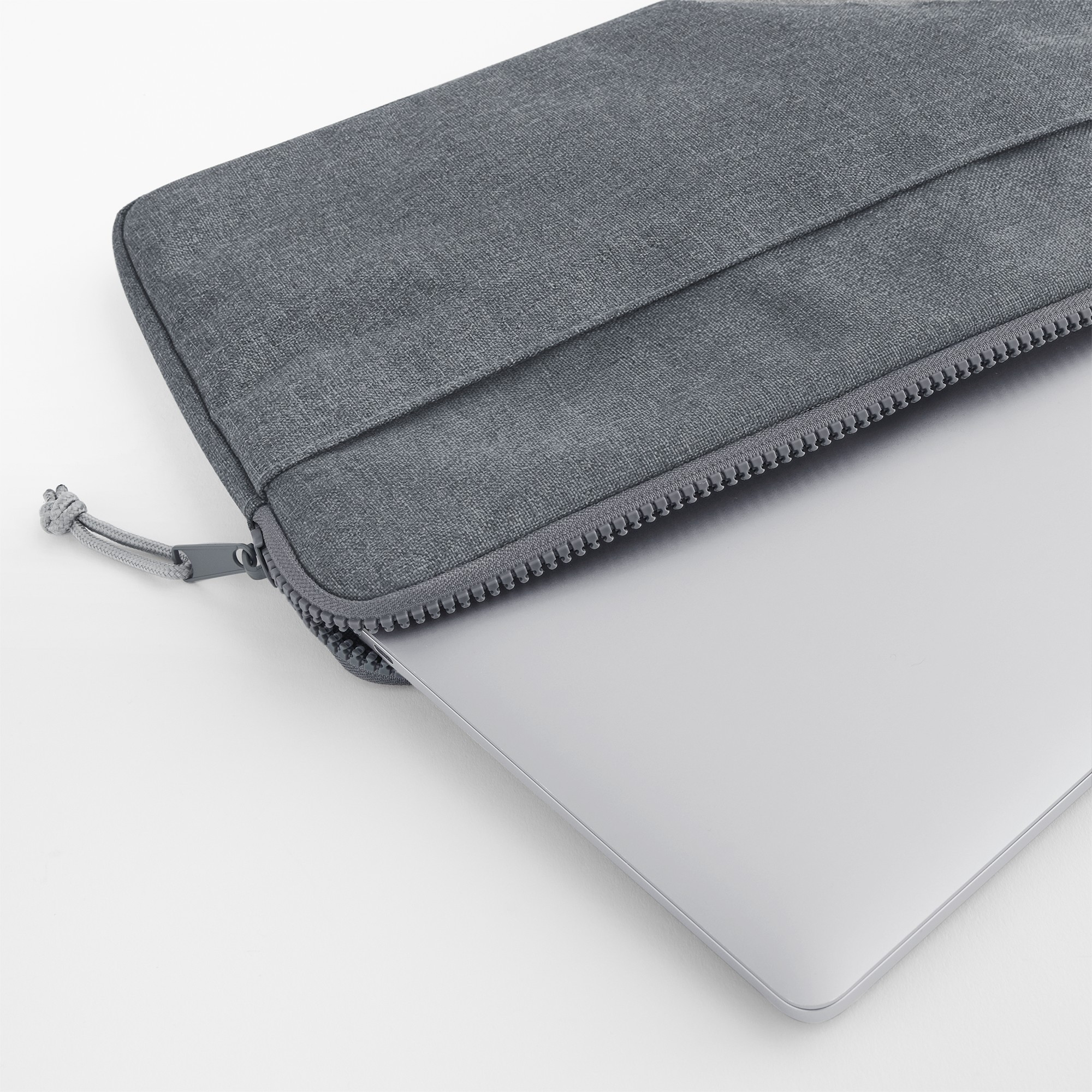 ESSENTIAL LAPTOP CASE 13''